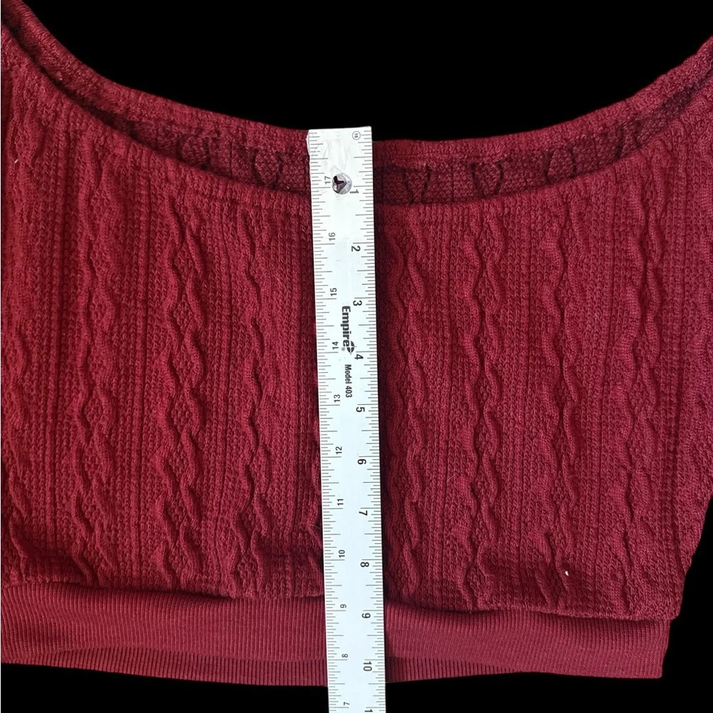 Chic Red Off-Shoulder Knit Top - Picture 4 of 4